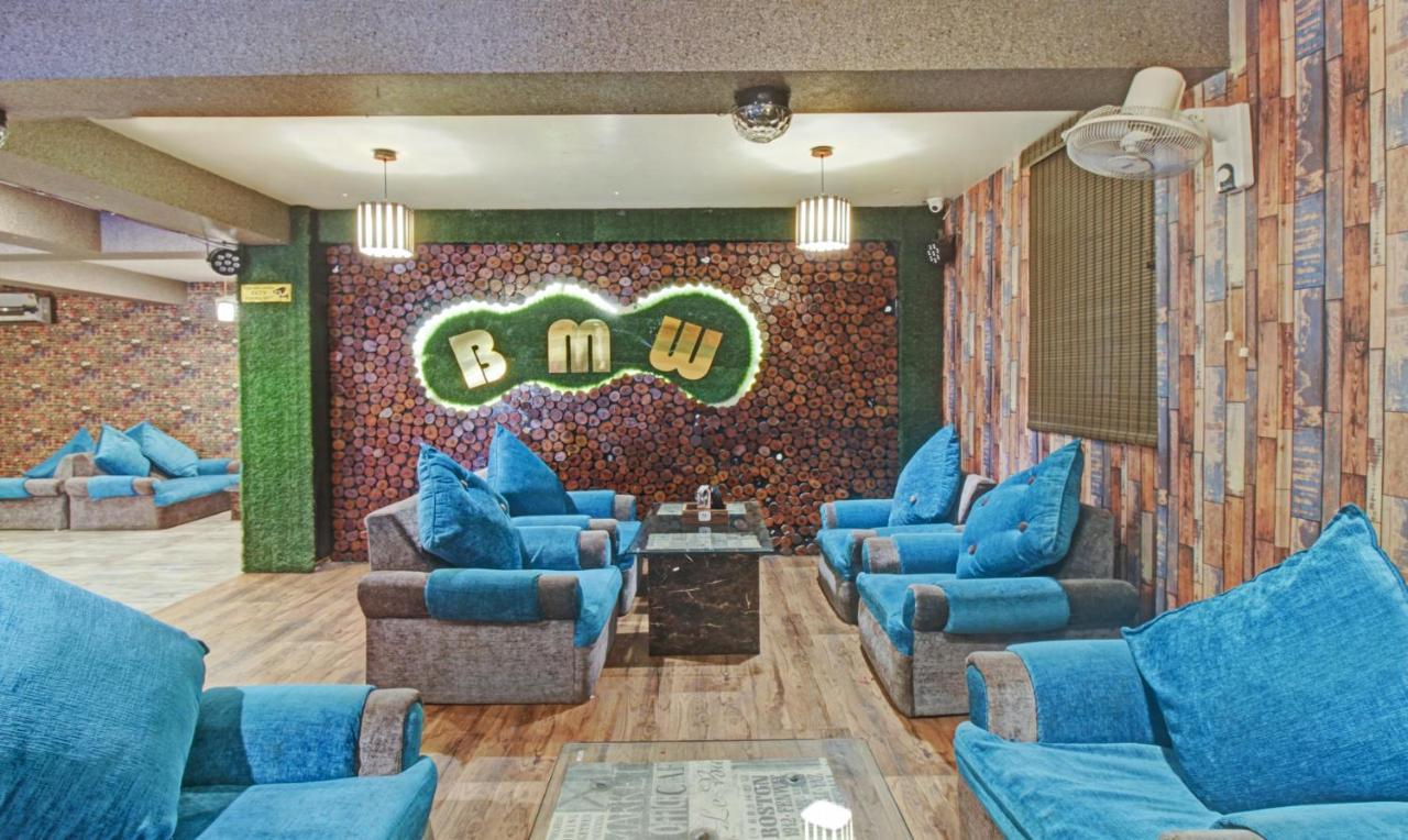 Hotel Treebo The Boss Rāipur Exterior foto