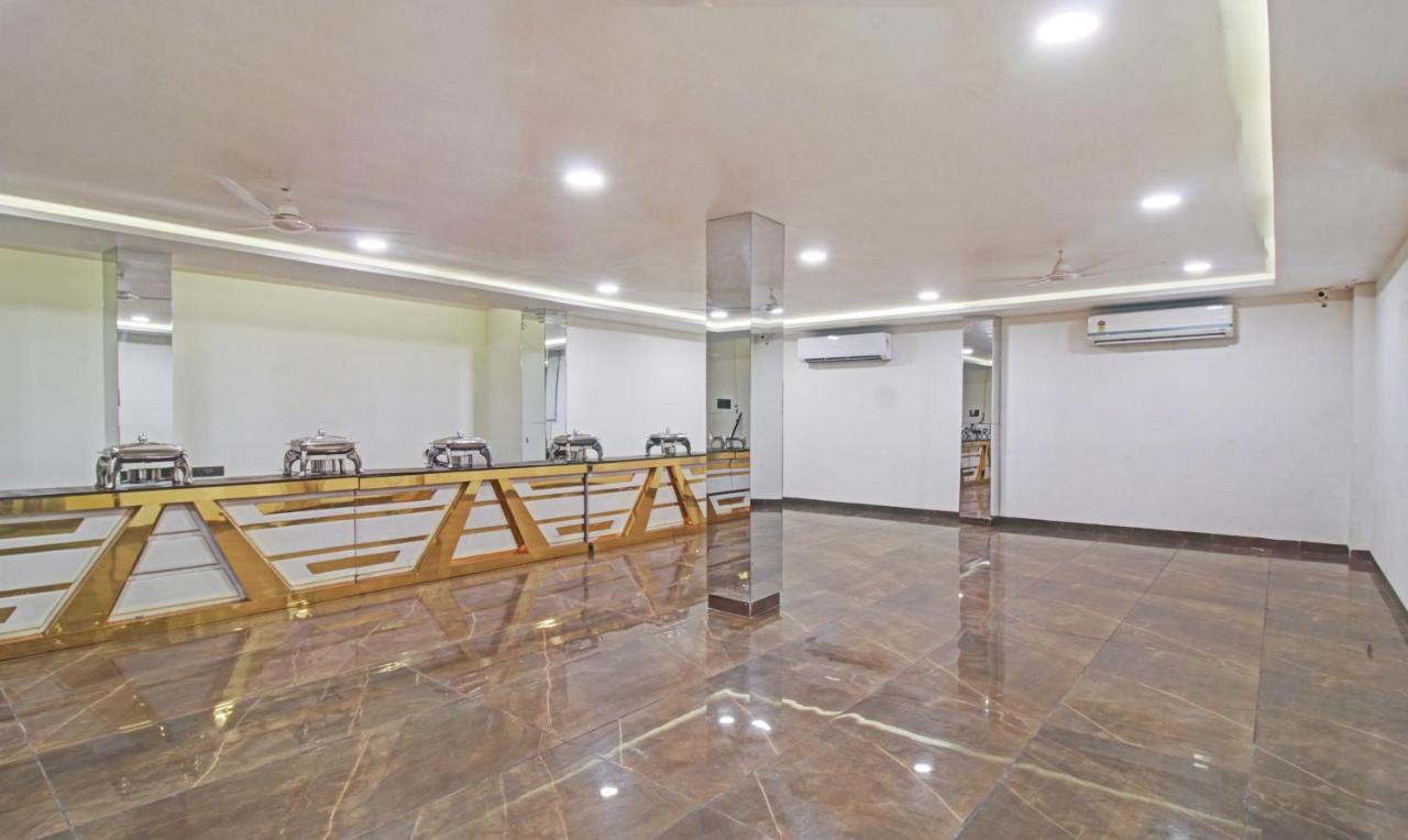 Hotel Treebo The Boss Rāipur Exterior foto